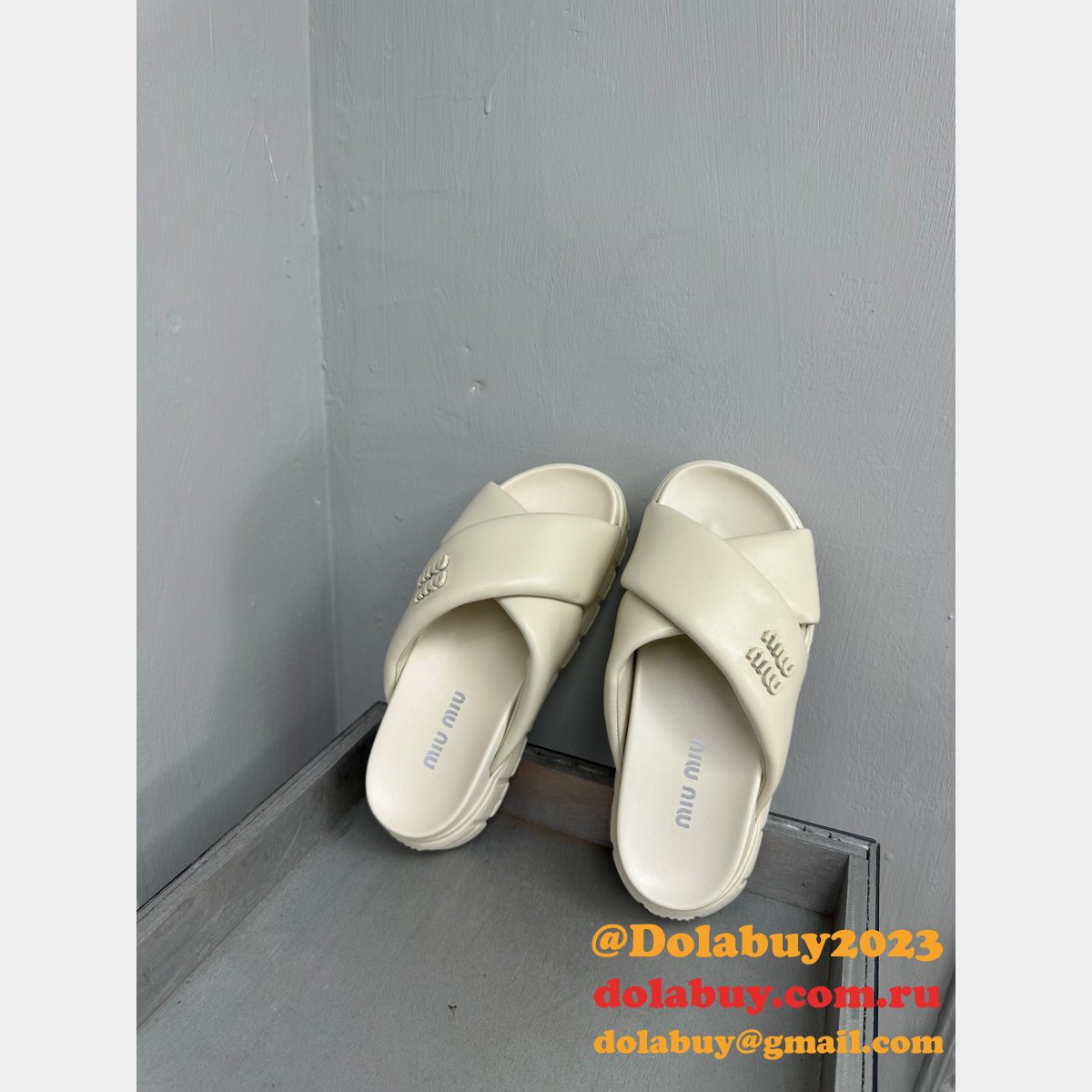 Sell Online Best Quality Designer Replica MiuMiu Shoes