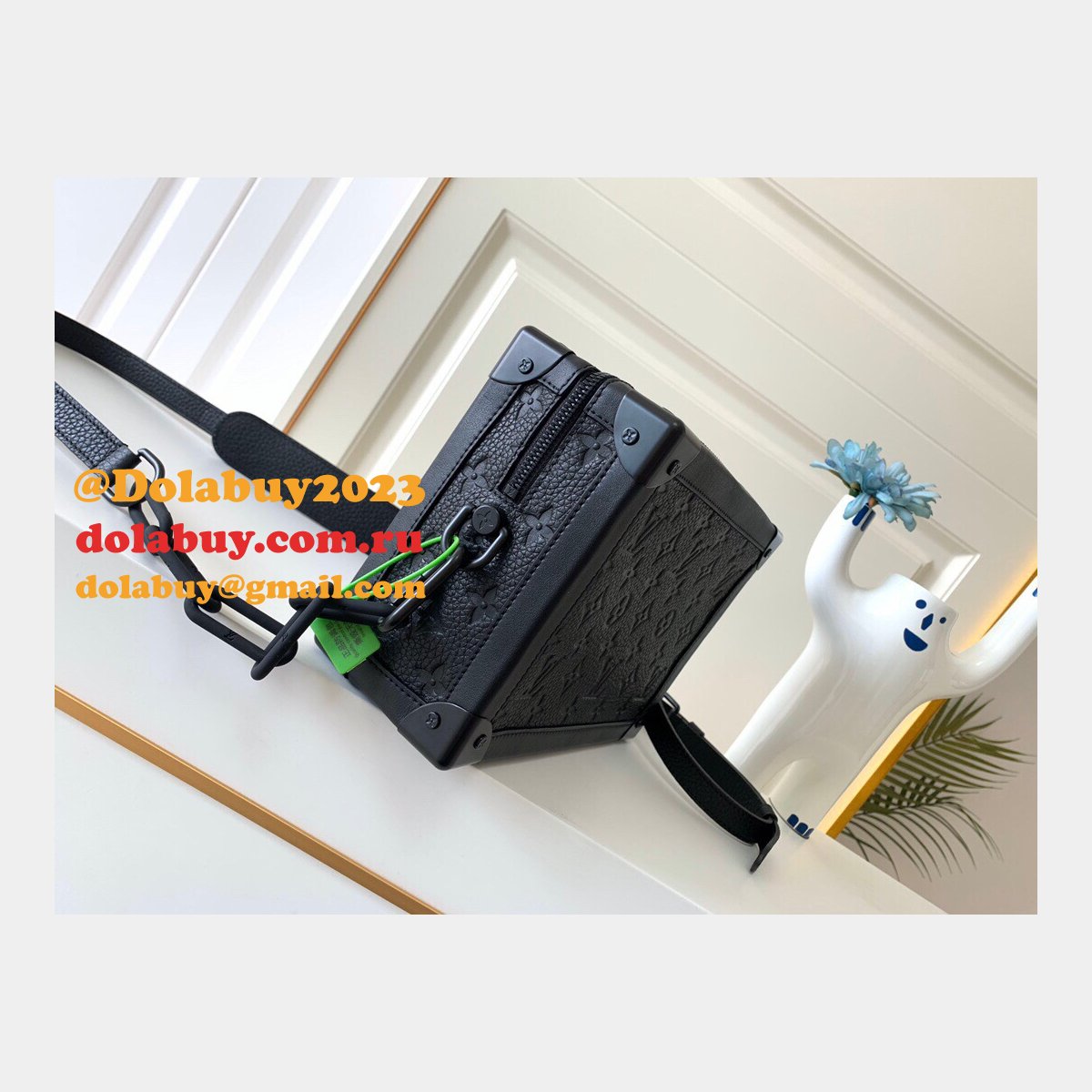 7 Star Louis Vuittons Soft Trunk H25 M55700 Black Bag