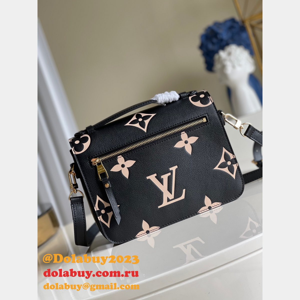 Louis Vuitton Bicolor Monogram Empreinte Leather M45773 Pochette Métis