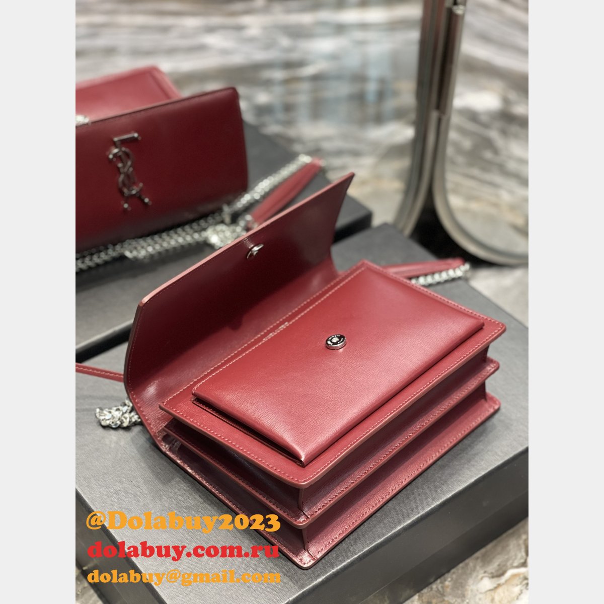 Shop Saint Laurent Sunset Mono Crossbody Bag 22CM 422906