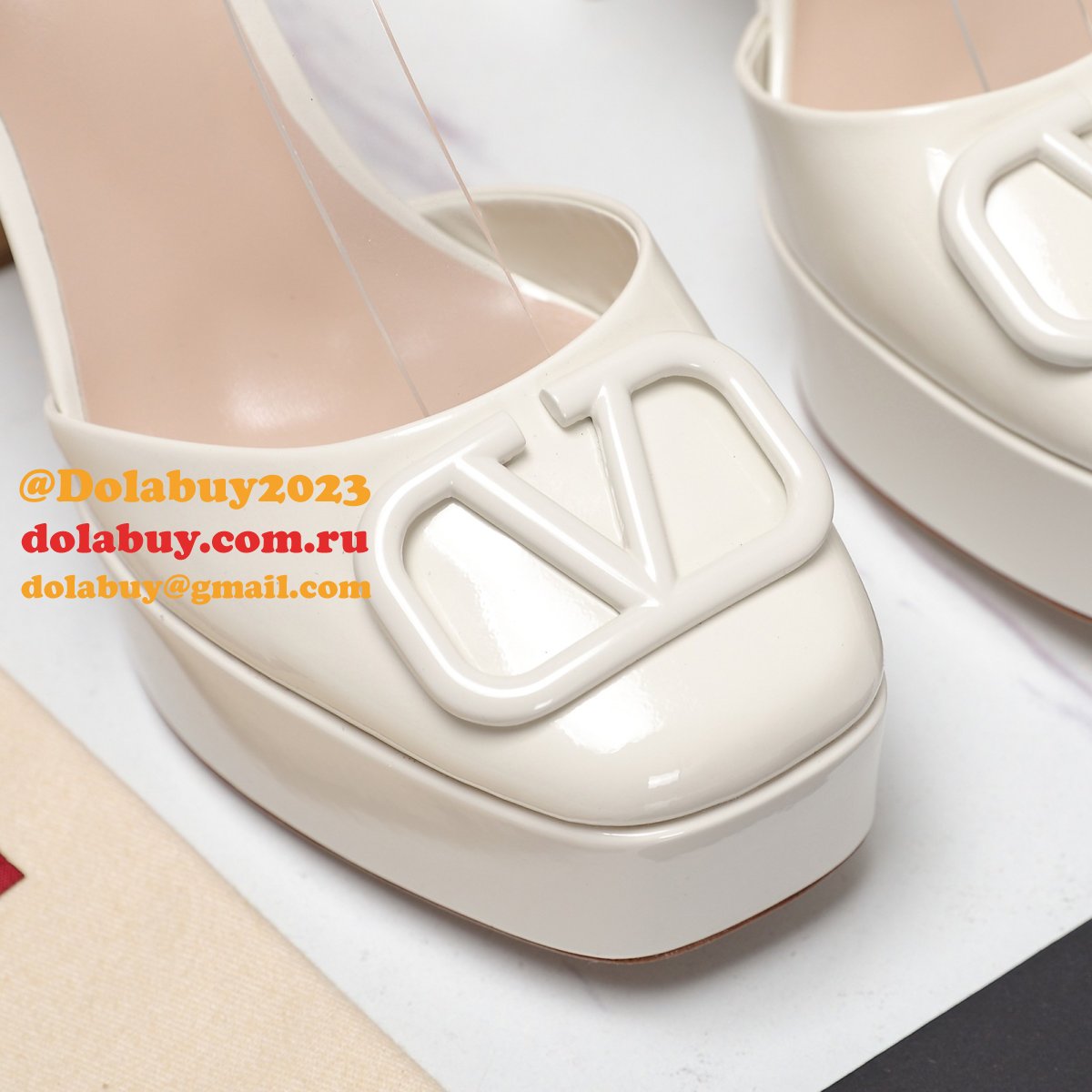 Luxury Valentino Garavani Fashion women shoes