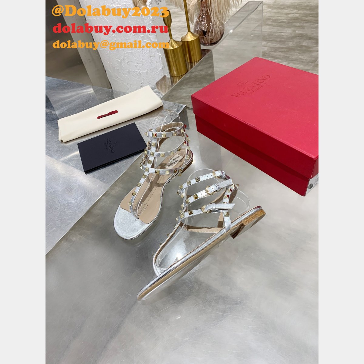 Valentino 1:1 Mirror ROCKSTUD METALLIC FLAT FLIP-FLOP SANDAL