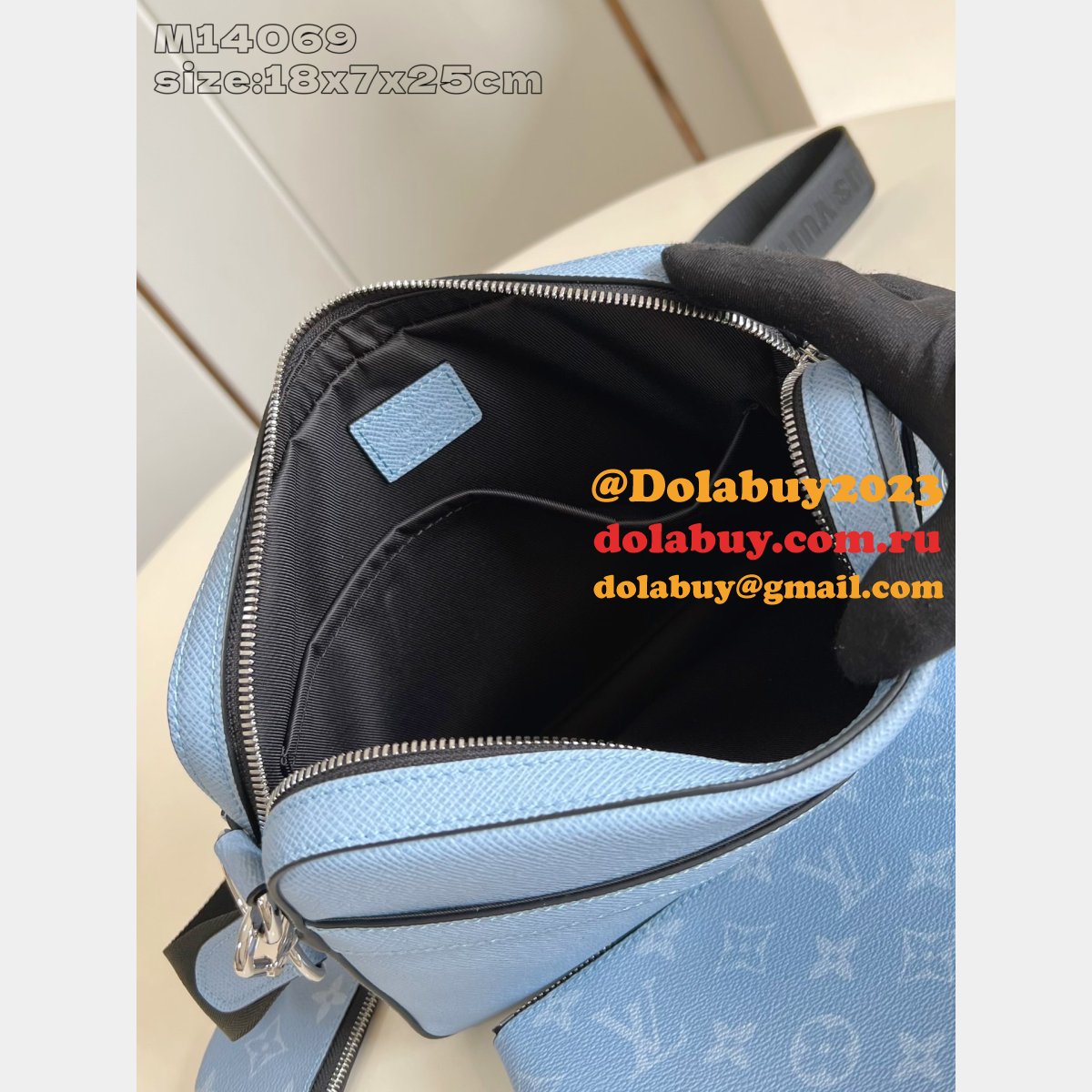 Louis Vuitton Trio Messenger Taigarama M14069 Women Bags