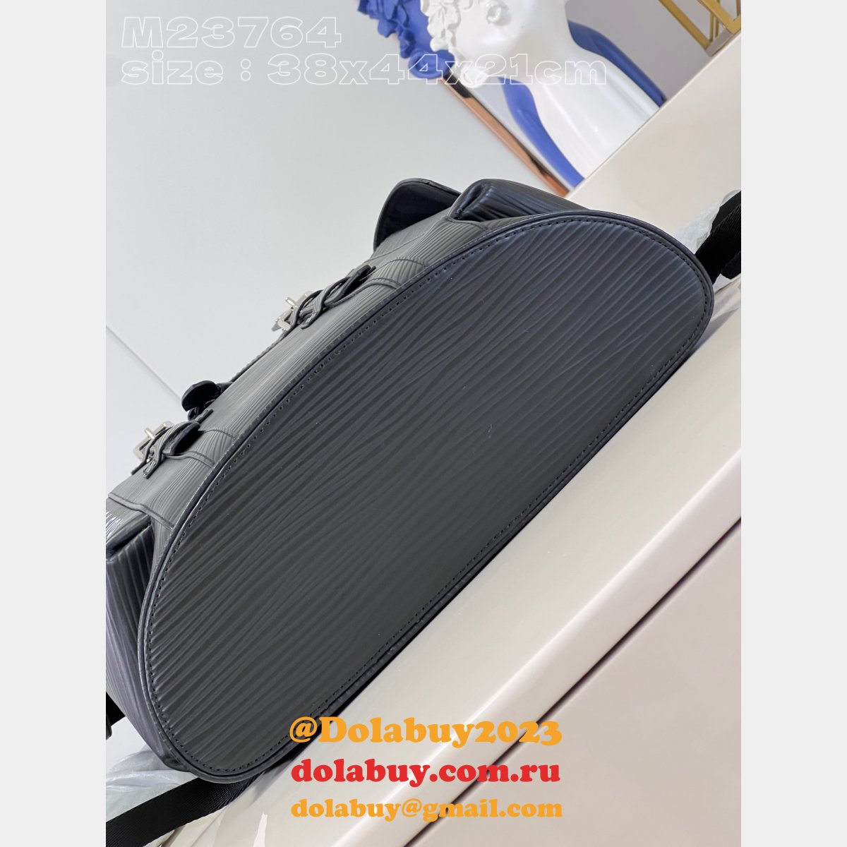 Perfect Christopher M23764 A05 Black Louis Vuitton Knockoff Bag