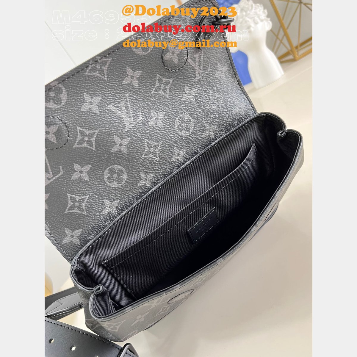 Steamer PM Monogram Eclipse Canvas M46953/ M24436 Louis Vuitton Replicas Men Bags