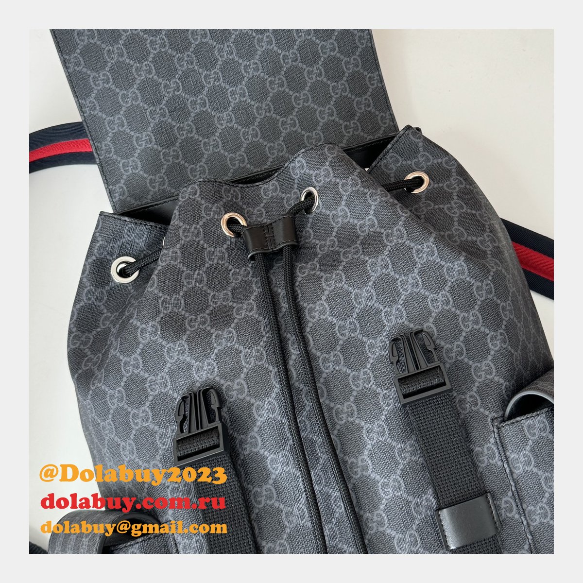 G*u*i men 792080 gg designer replicas backpack in black gg supreme