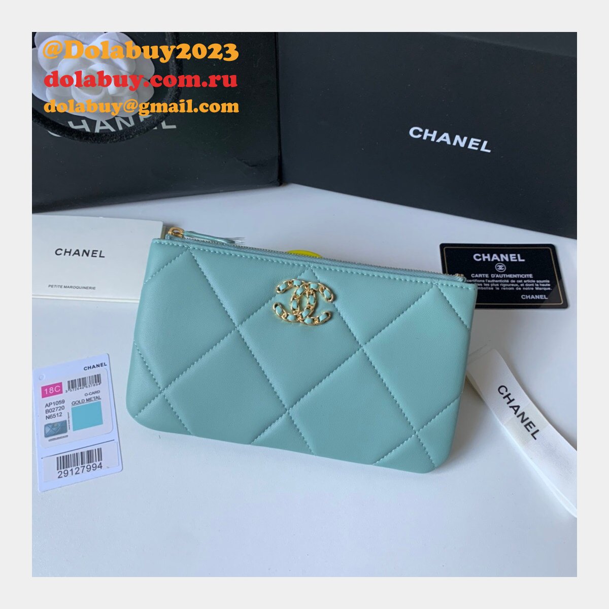 Hot Replica 19 Lambskin Small Pouch AP1059 Bag