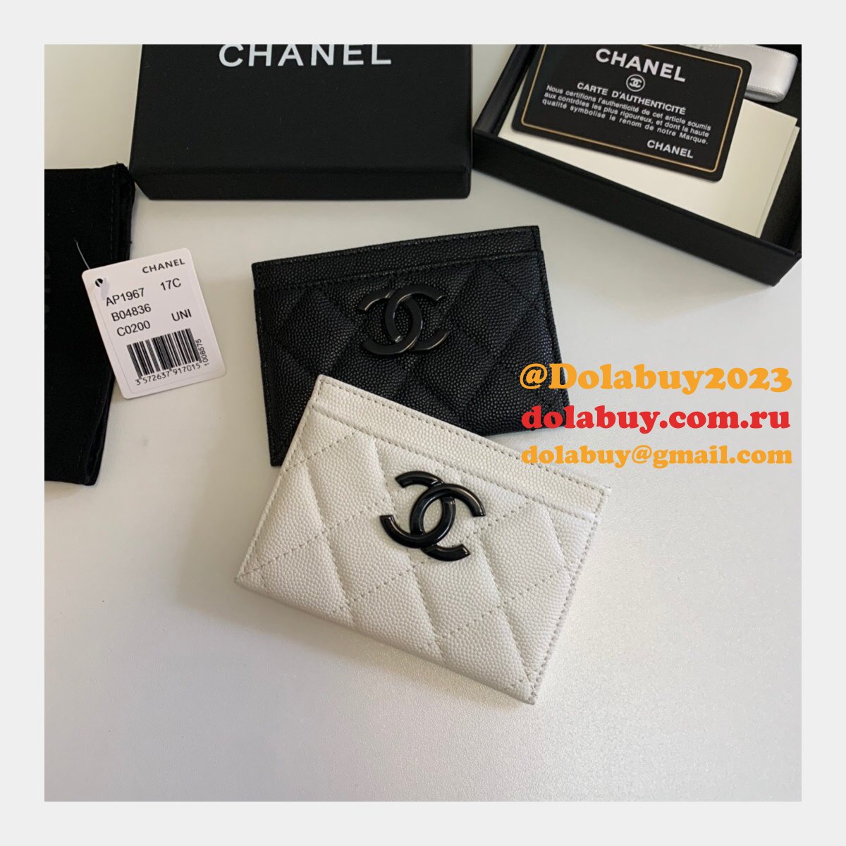 Replicas AP1967 Black/White Card Holder Grained Calfskin Fake Bags
