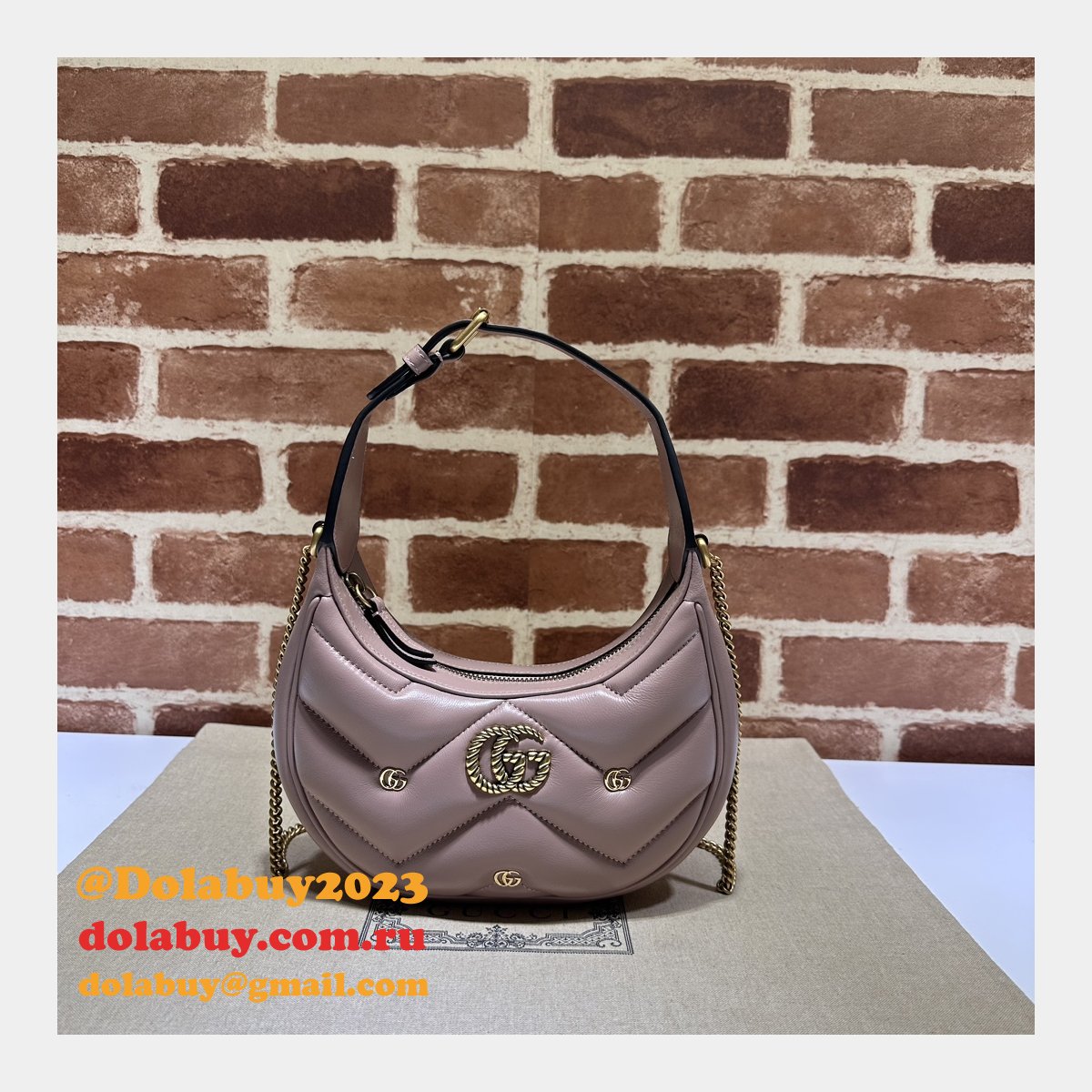 Copy GG Marmont Half-moon-shaped 770983 Perfect Knockoff Bag