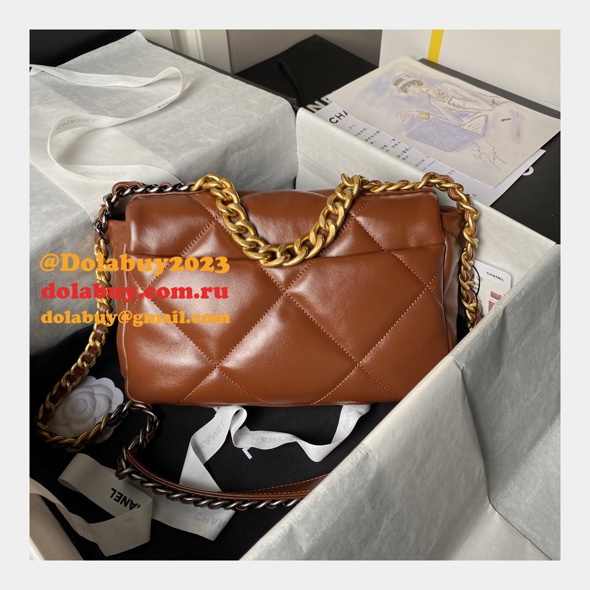 Where Can I Buy AS1161/AS1160 19 Shiny Flap Replica Bags