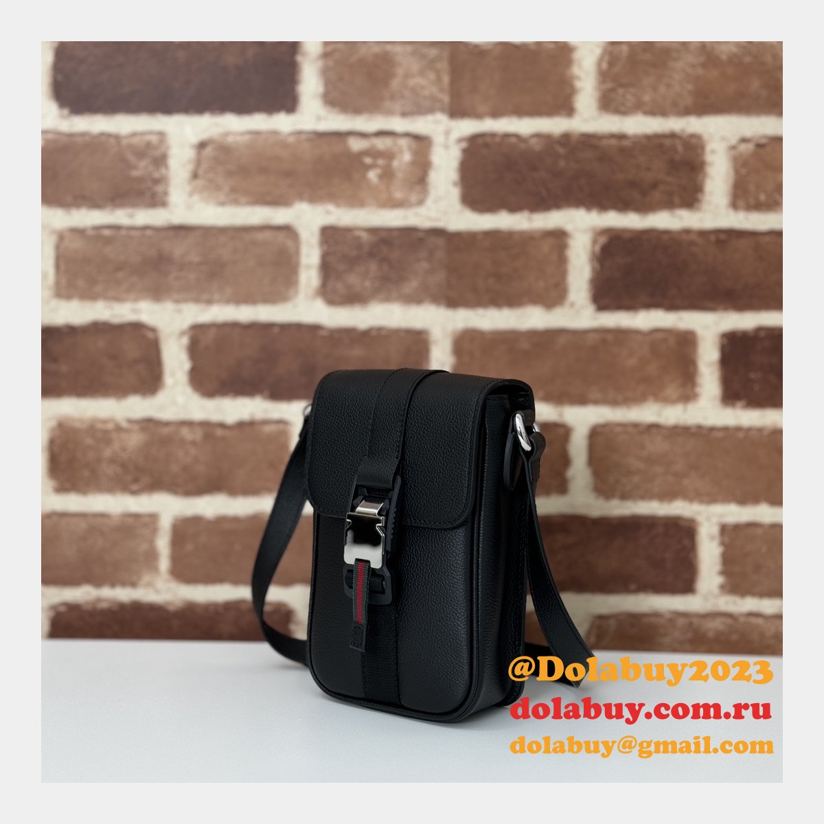 high quality G*u*i 800312 super mens crossbody replica bag