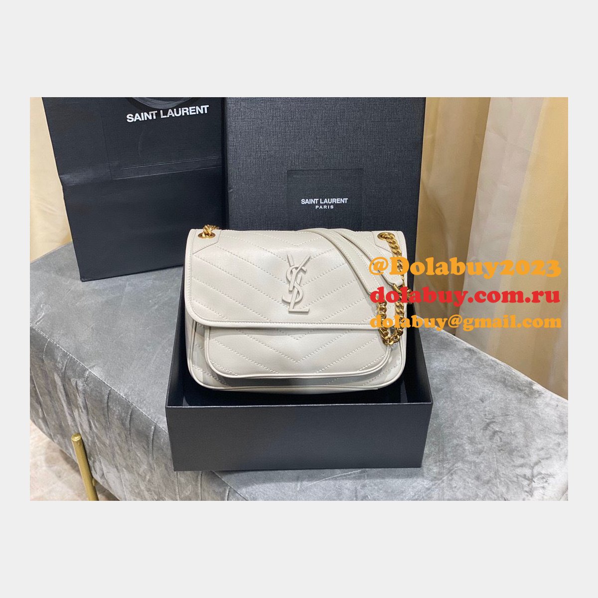 Top YSL Saint Laurent 28CM leather bags