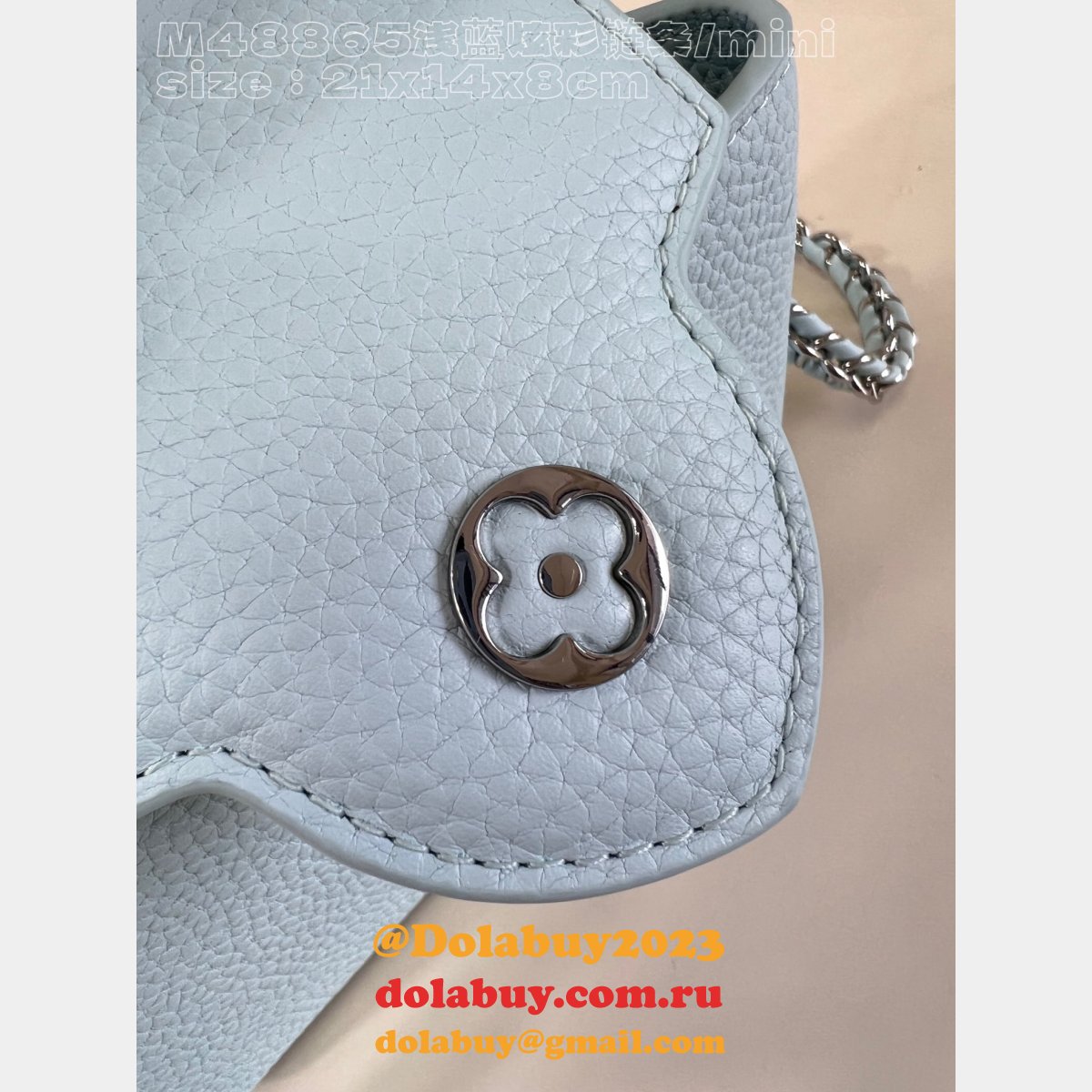 The Capucines Replica Top Quality Taurillon Louis Vuitton M48865 Bag