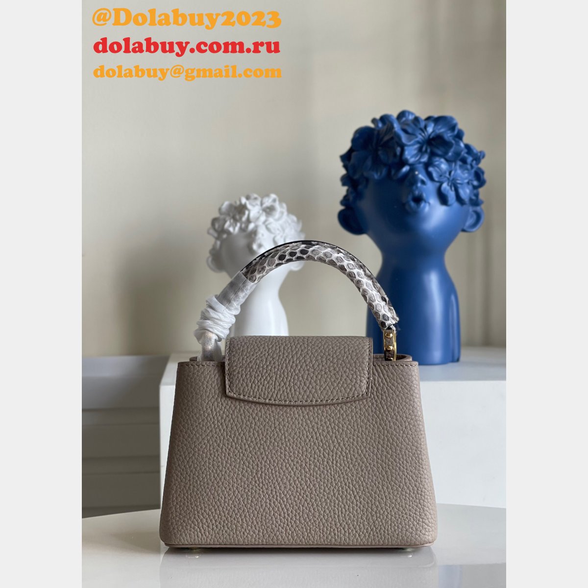 Designer 1:1 Replica Louis Vuitton Capucines M92822 Bags For Sale