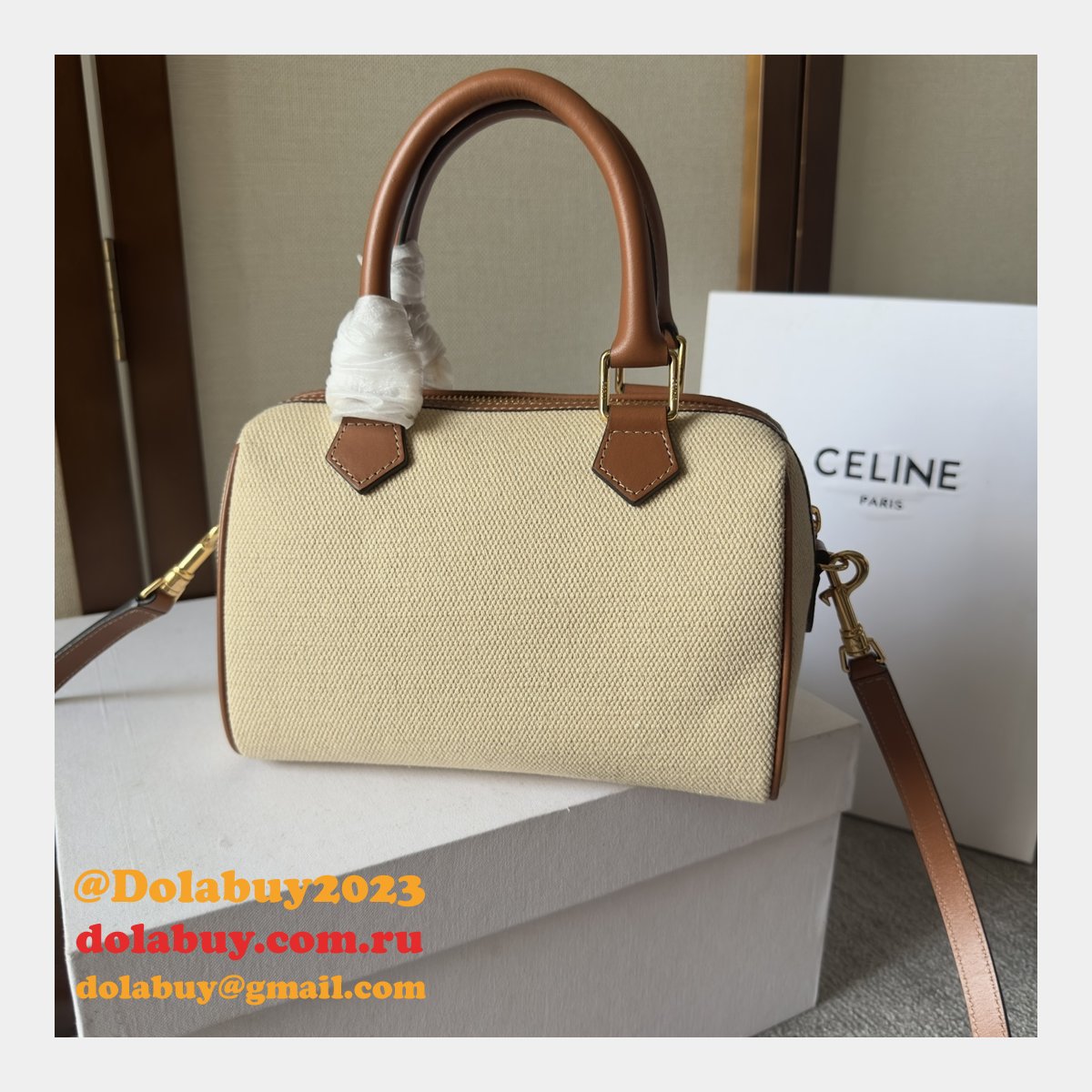 Luxury Celine 197582 Triomphe Small Boston Bag