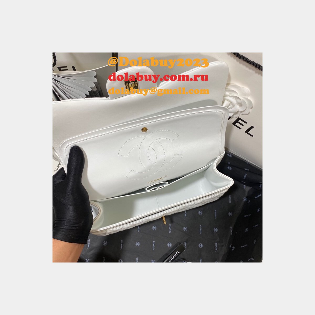 CC CF Knockoff Grained Lambskin & Gold-Tone Metal 30CM Black Maxi