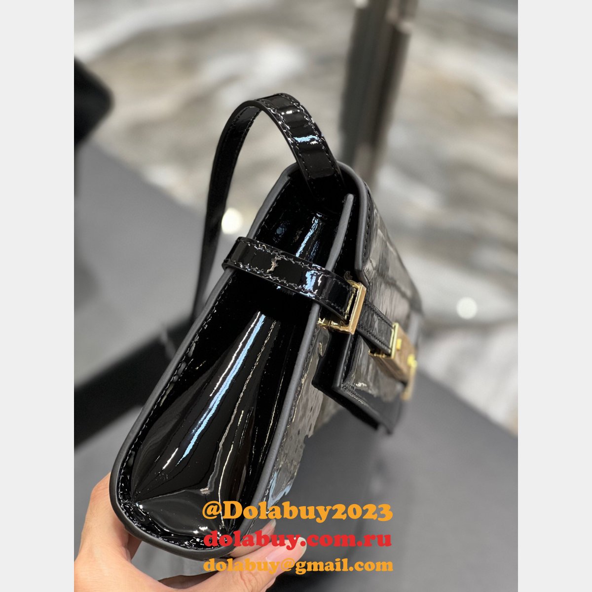 Designer YSL Replica 675626 Manhattan Shoulder Shiny Crocodile Bag