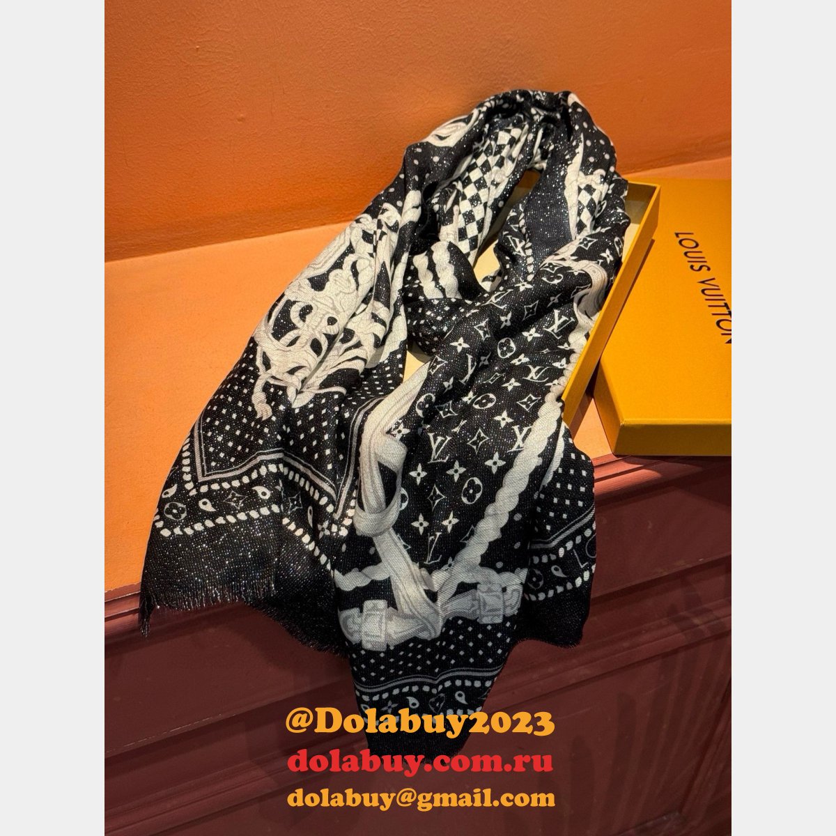 Luxury Fashion LV Silver Cashmere