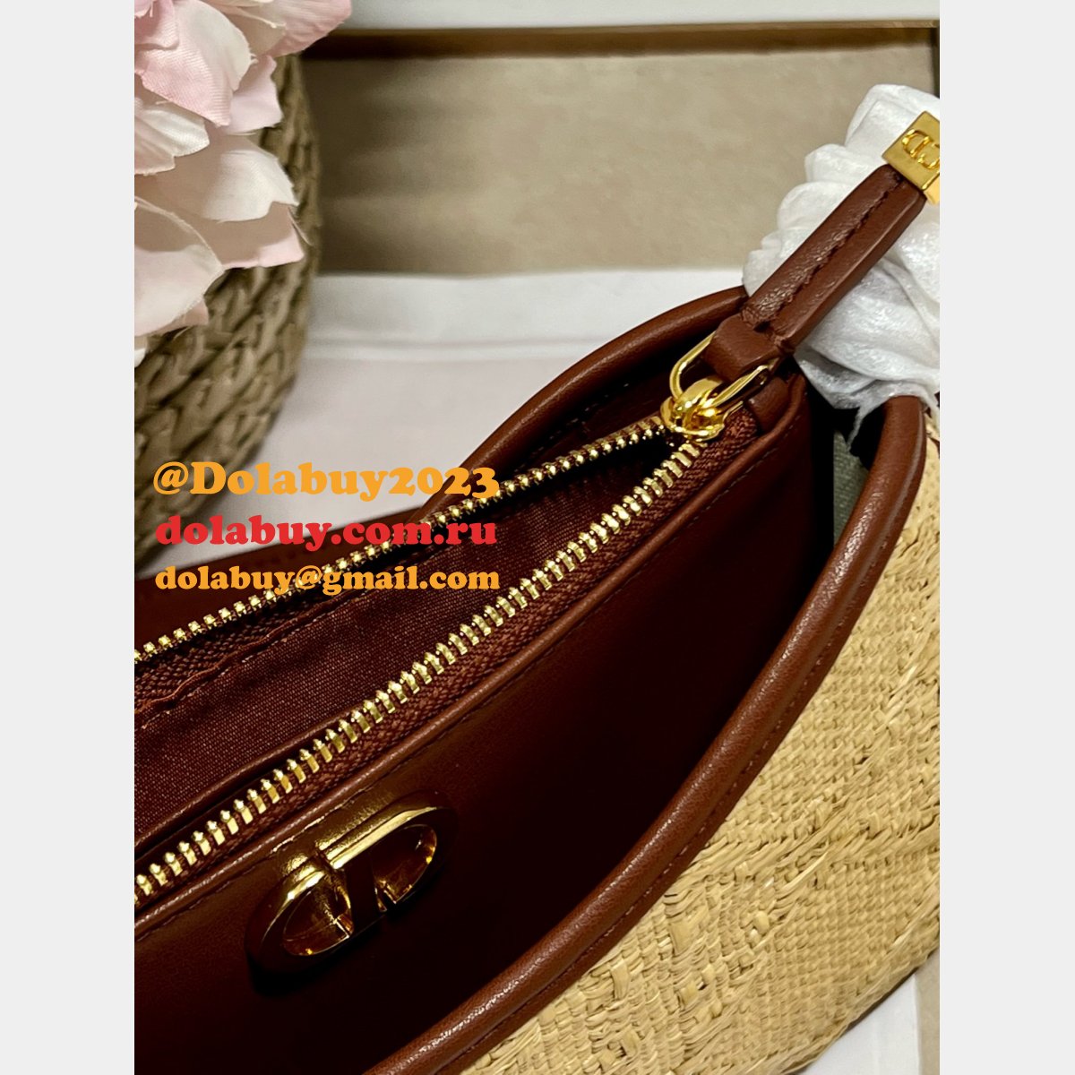 Shop High Quality Replica Dior Hobo Avenue Montaigne 2366 Handbag