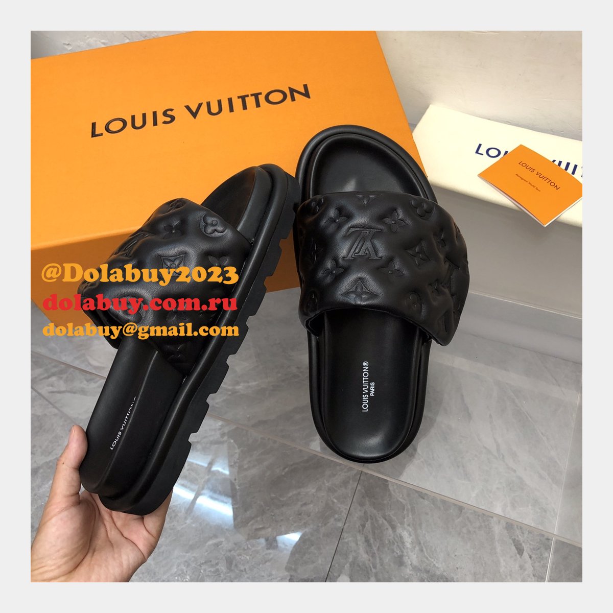 Perfect Louis Vuitton Pool Pillow Flat Comfort Mule Fake Shoes