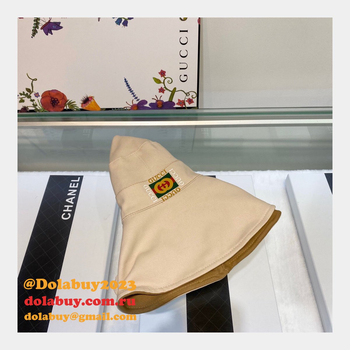 fake G*u*i wearable on both sides hats