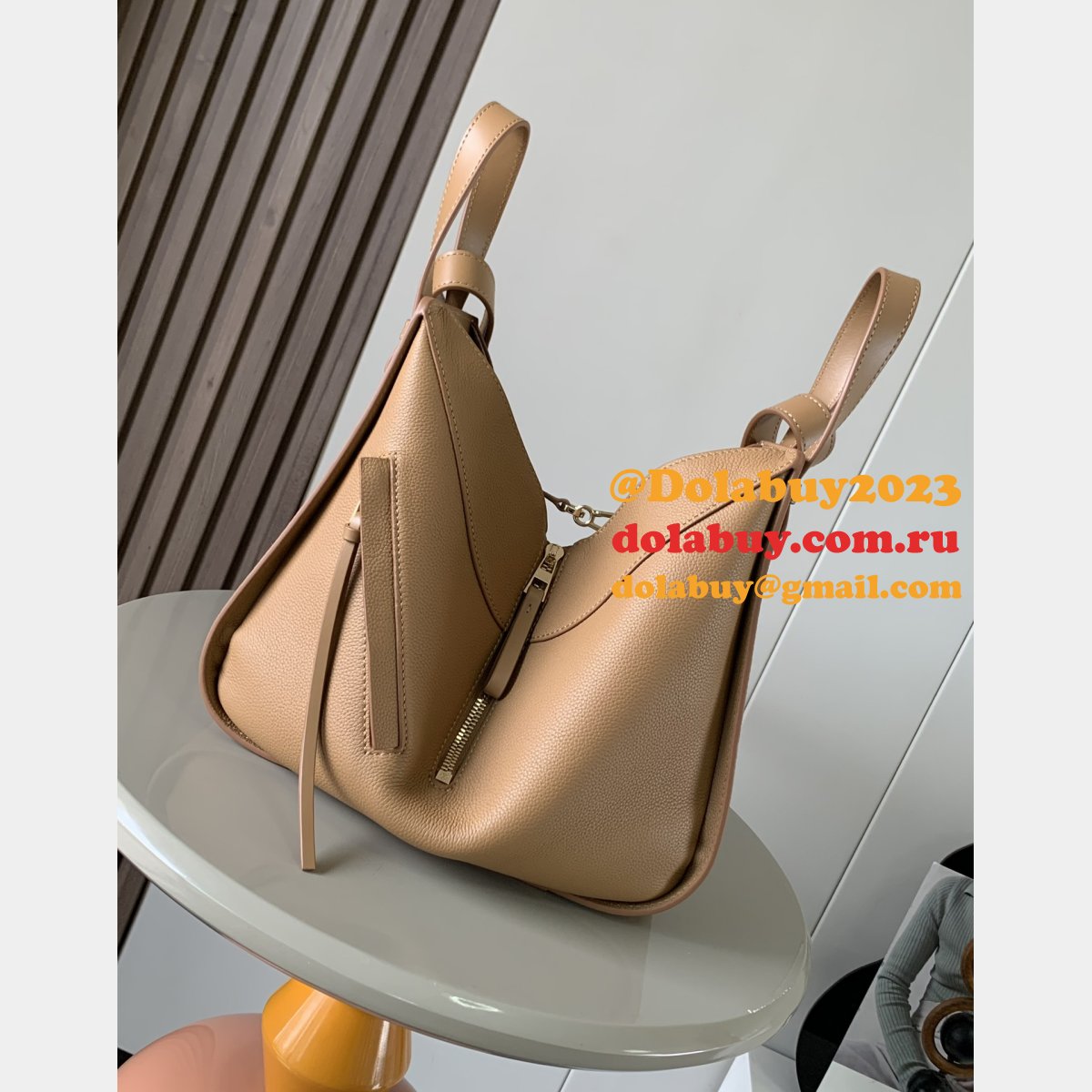 Small AAA+ Loewe Hammock Bag In Soft Grained Calfskin