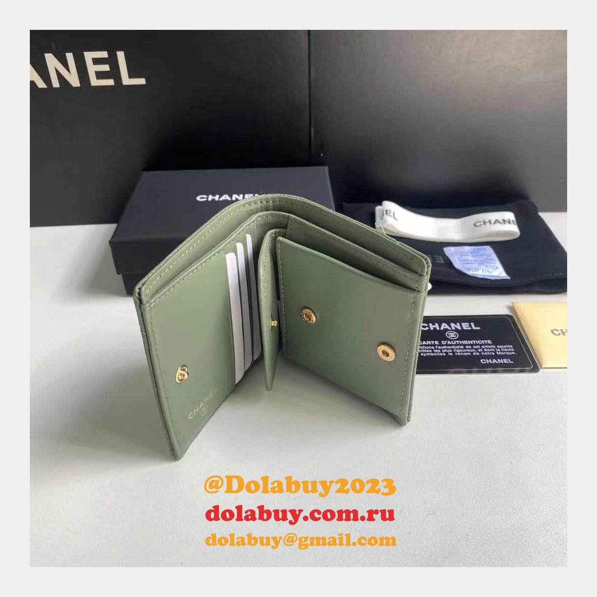 Top Quality CC Short folding wallet 0315