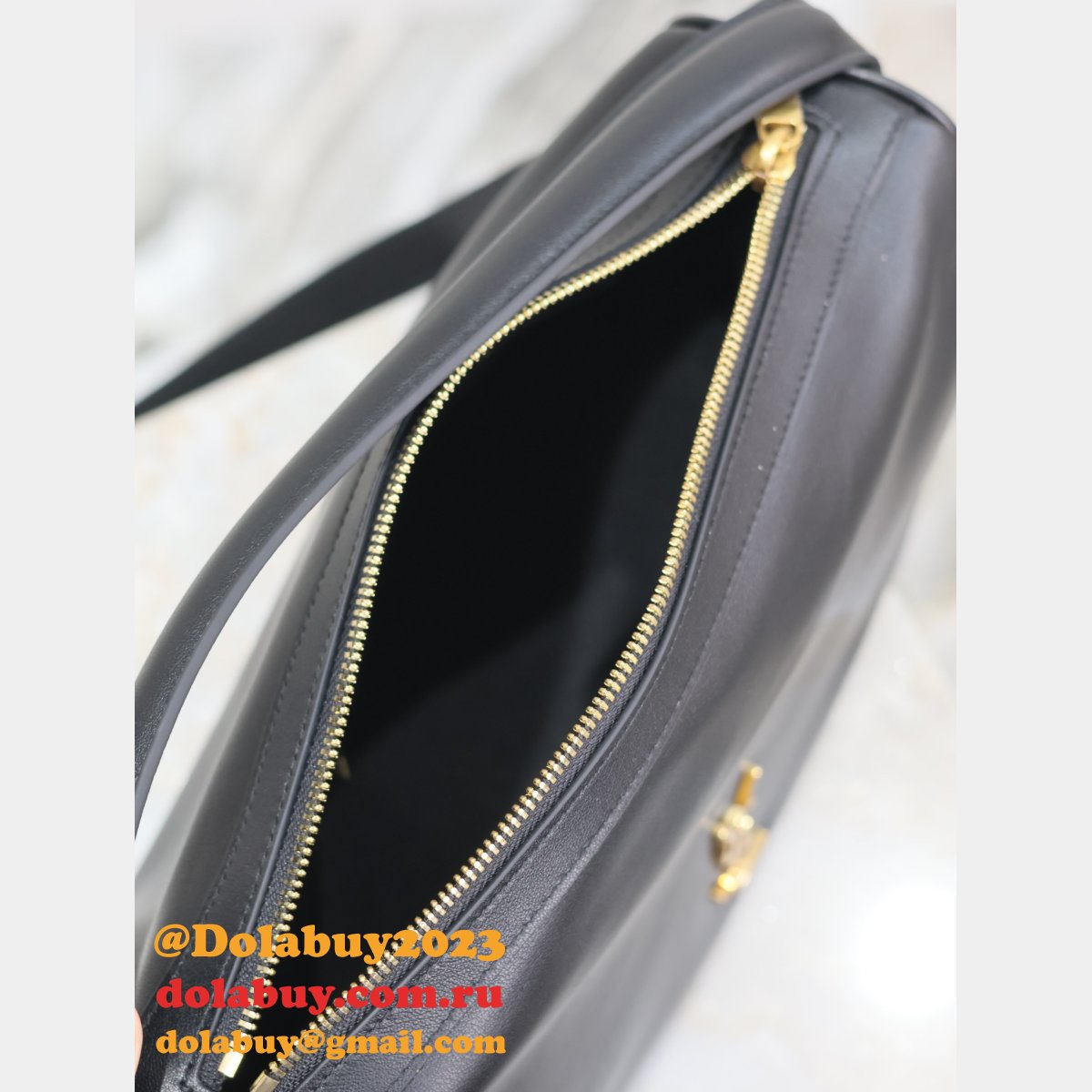 Saint Laurent Replica Camera Top-Handle 753826 Black Bag