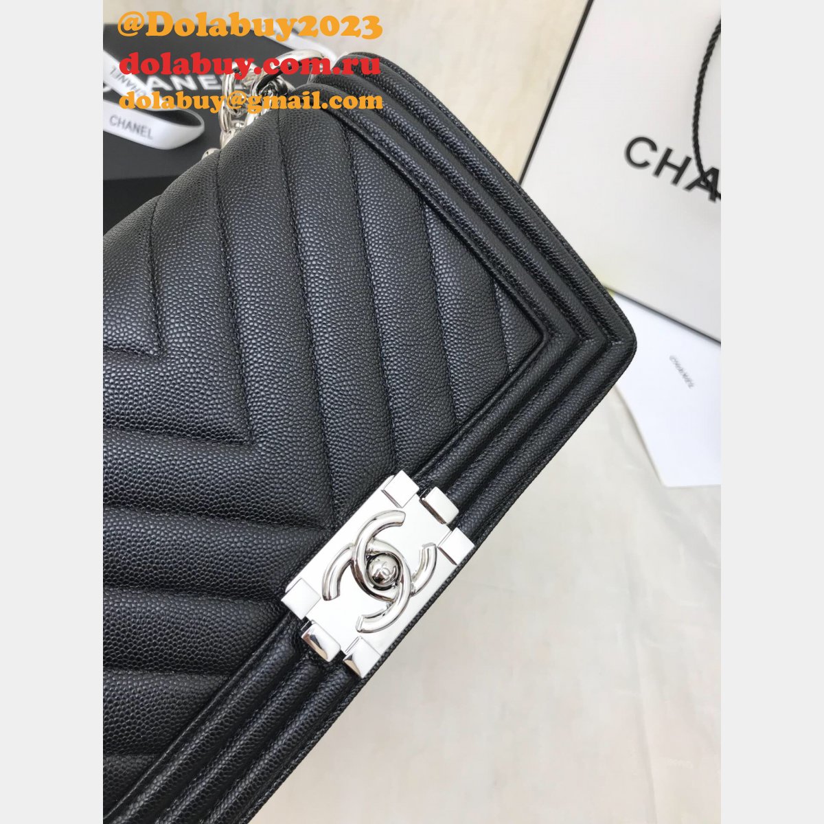 Buy top Replica CC V Le Boy Handbag caviar leather 25cm