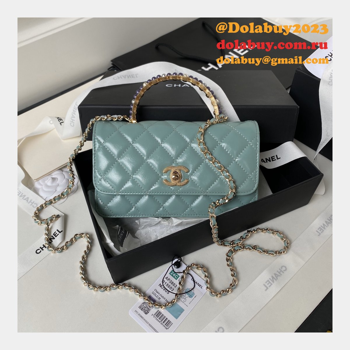 Designer Replicas AP3803 Clutches Shiny Perfect Chain Bag