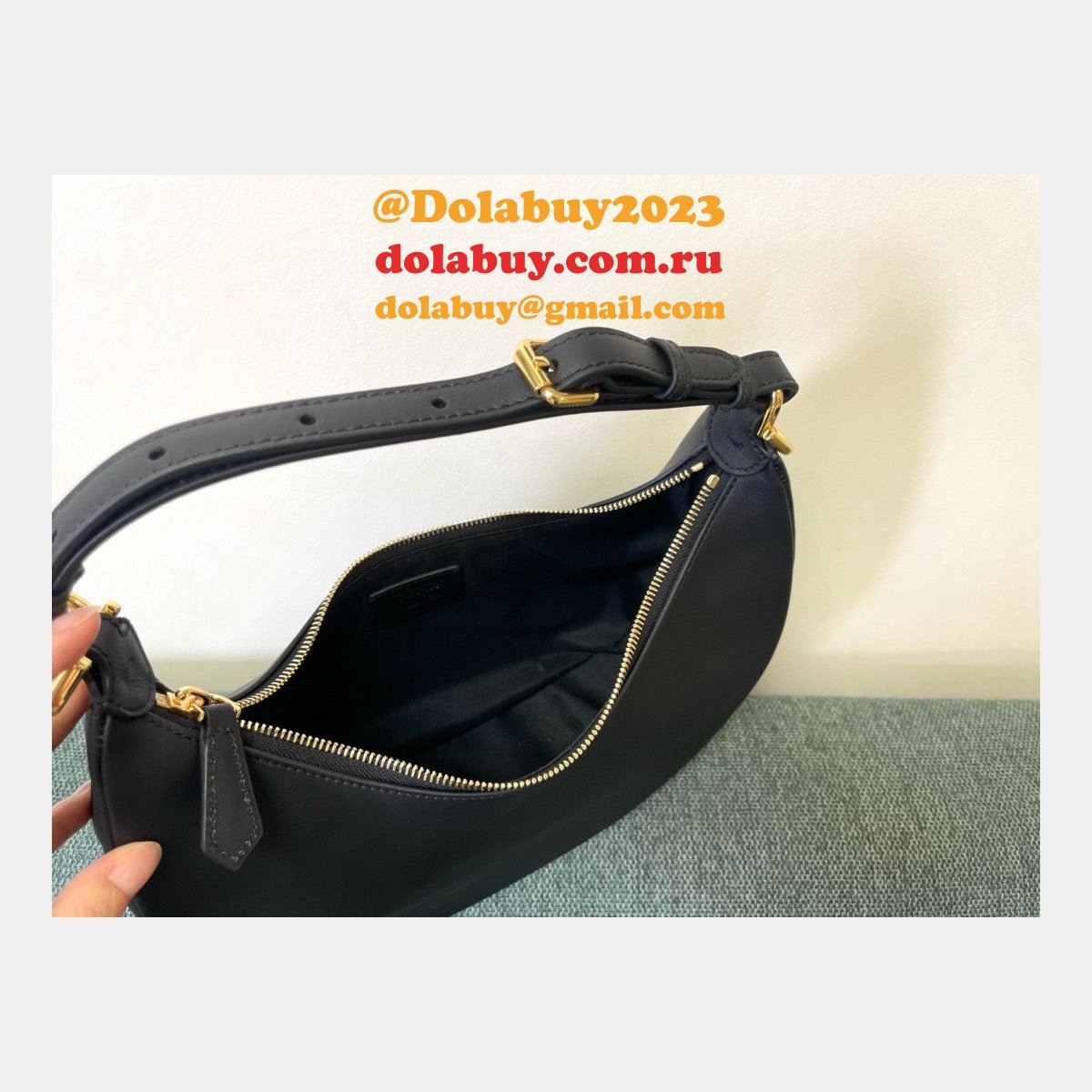 best F**di F**digraphy leather shoulder hobo bag