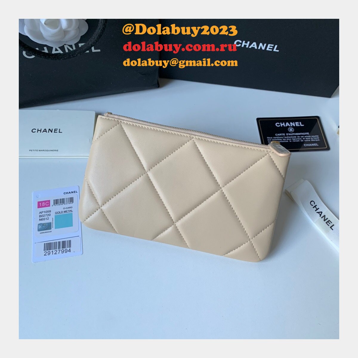 Hot Replica 19 Lambskin Small Pouch AP1059 Bag