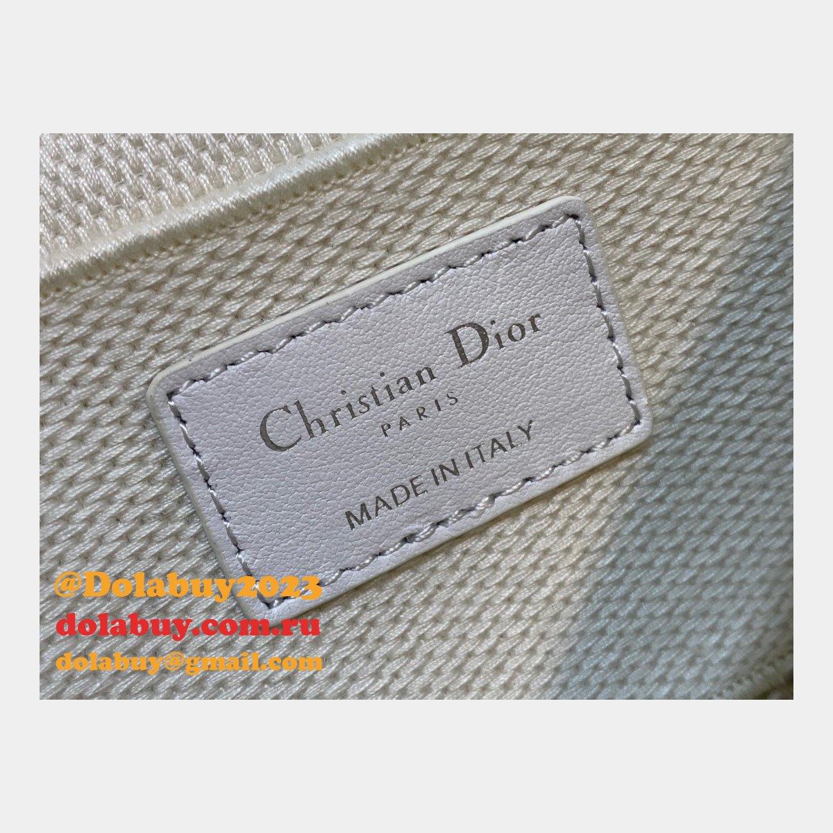 Can you buy knockoff Dior Cosmetic Makeup 18CM Bags