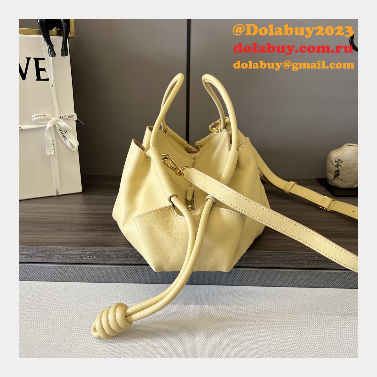 Top Quality Paseo Dumpling Buns small Nappa leather BAG