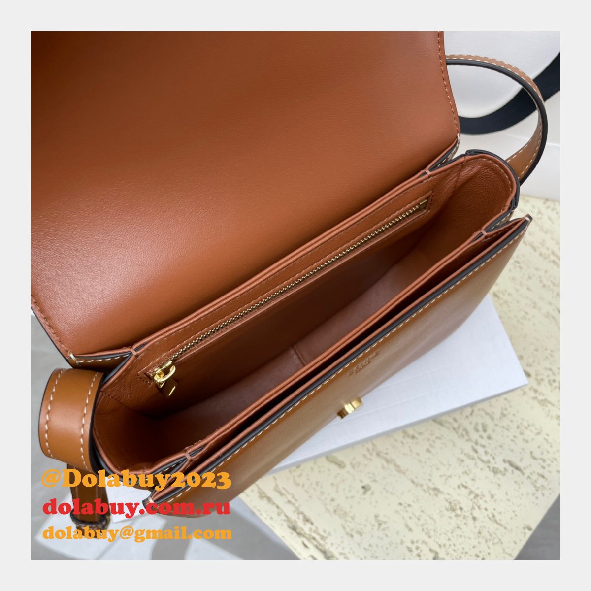 1:1 Replica Celine Triomphe Teen Luxury Handbag