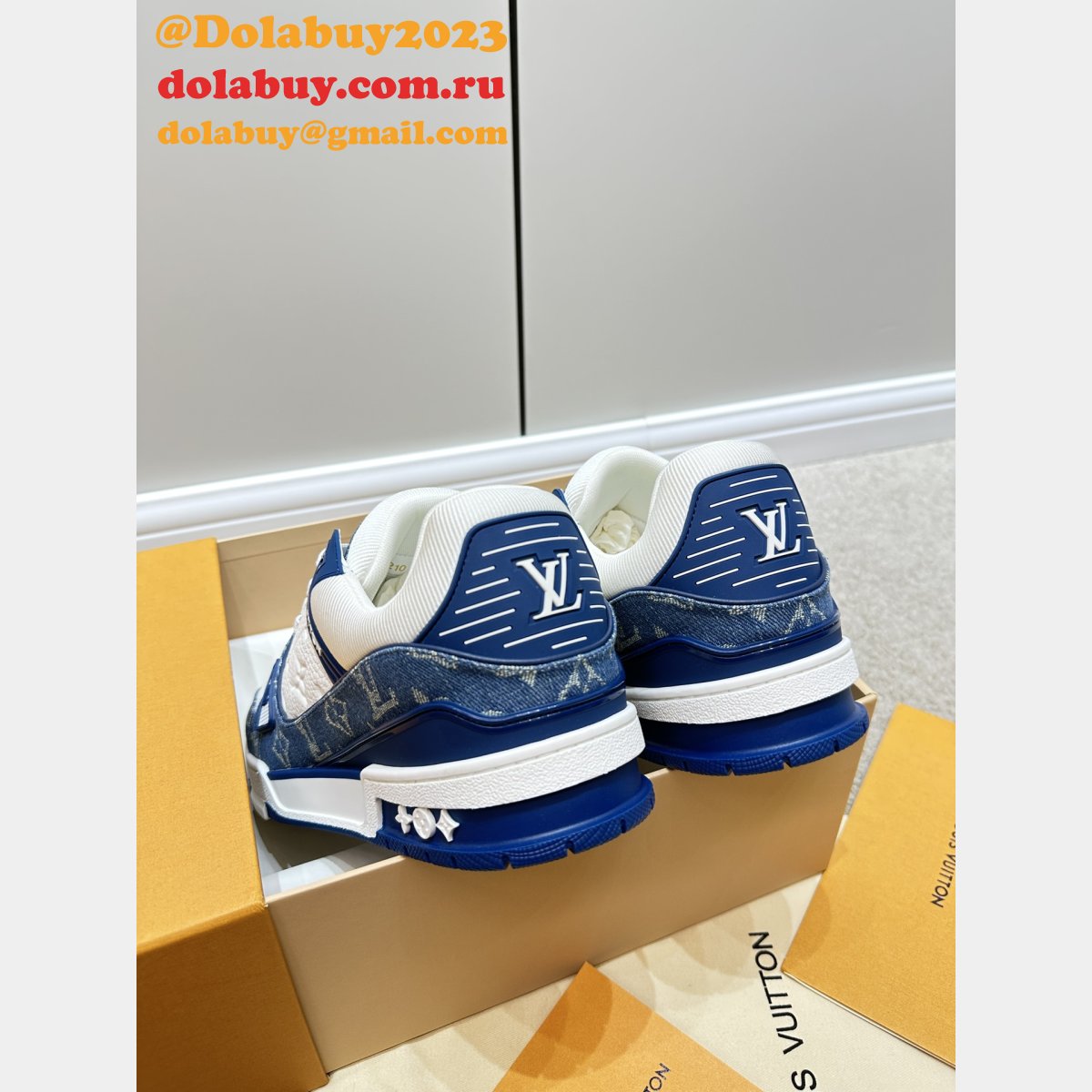 Top Quality LV Trainer Sneaker 1:1 Mirror