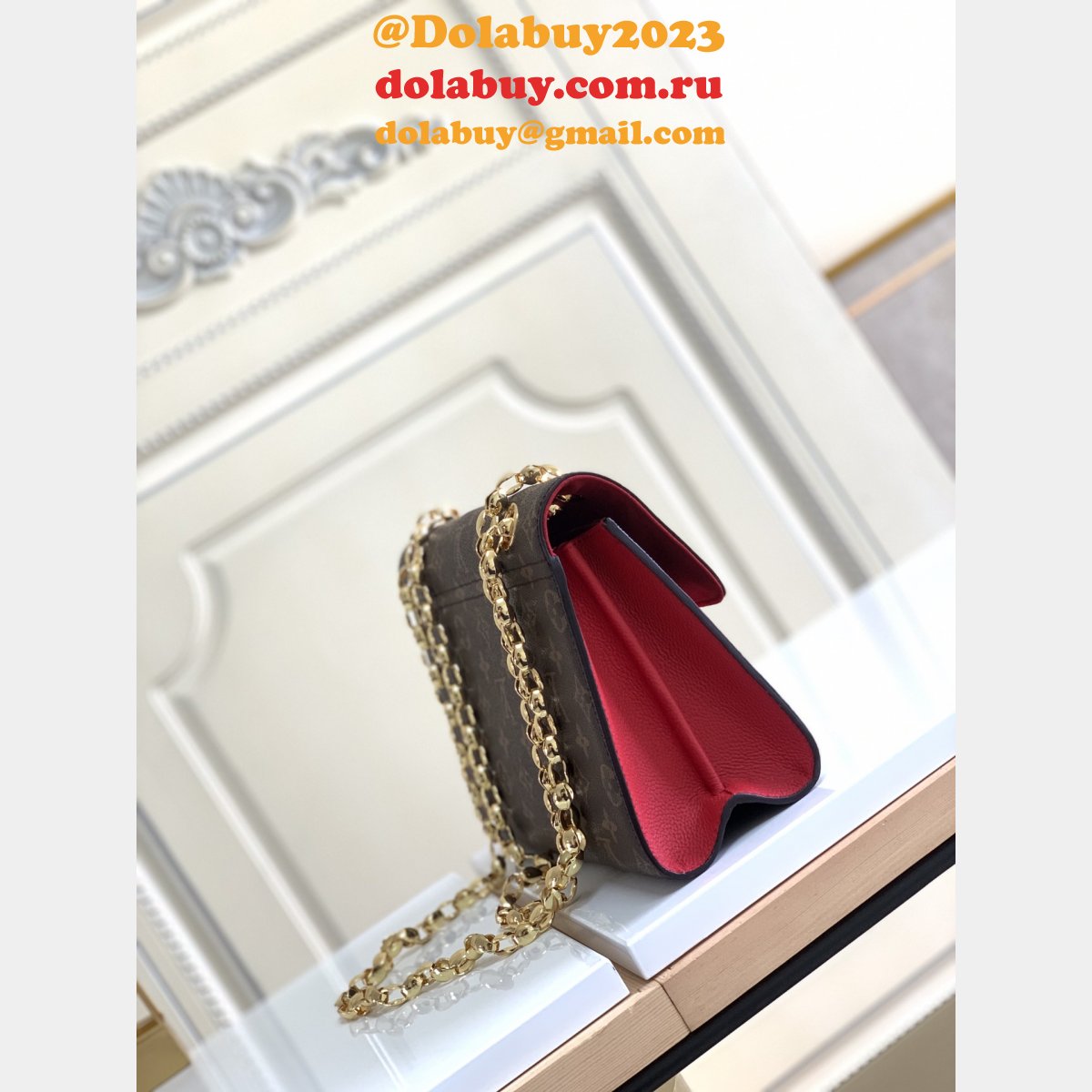 Louis Vuitton Replicas Monogram Canvas M41730 Leather Handbag Victoire