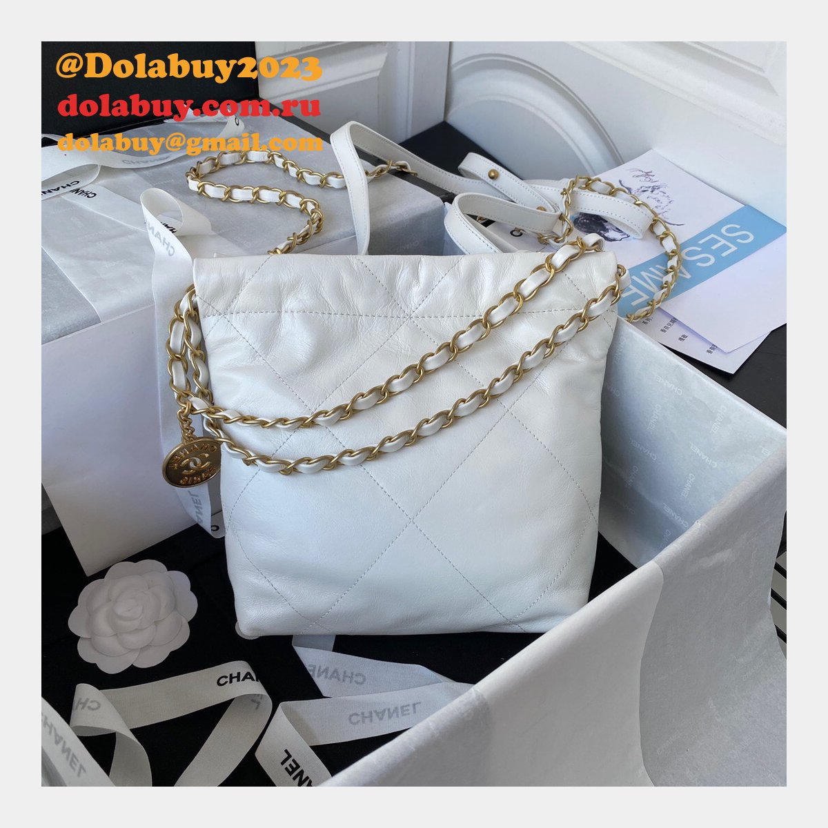 New Fashion AS3263 Shiny calfskin Designer Replica Handbag 20CM