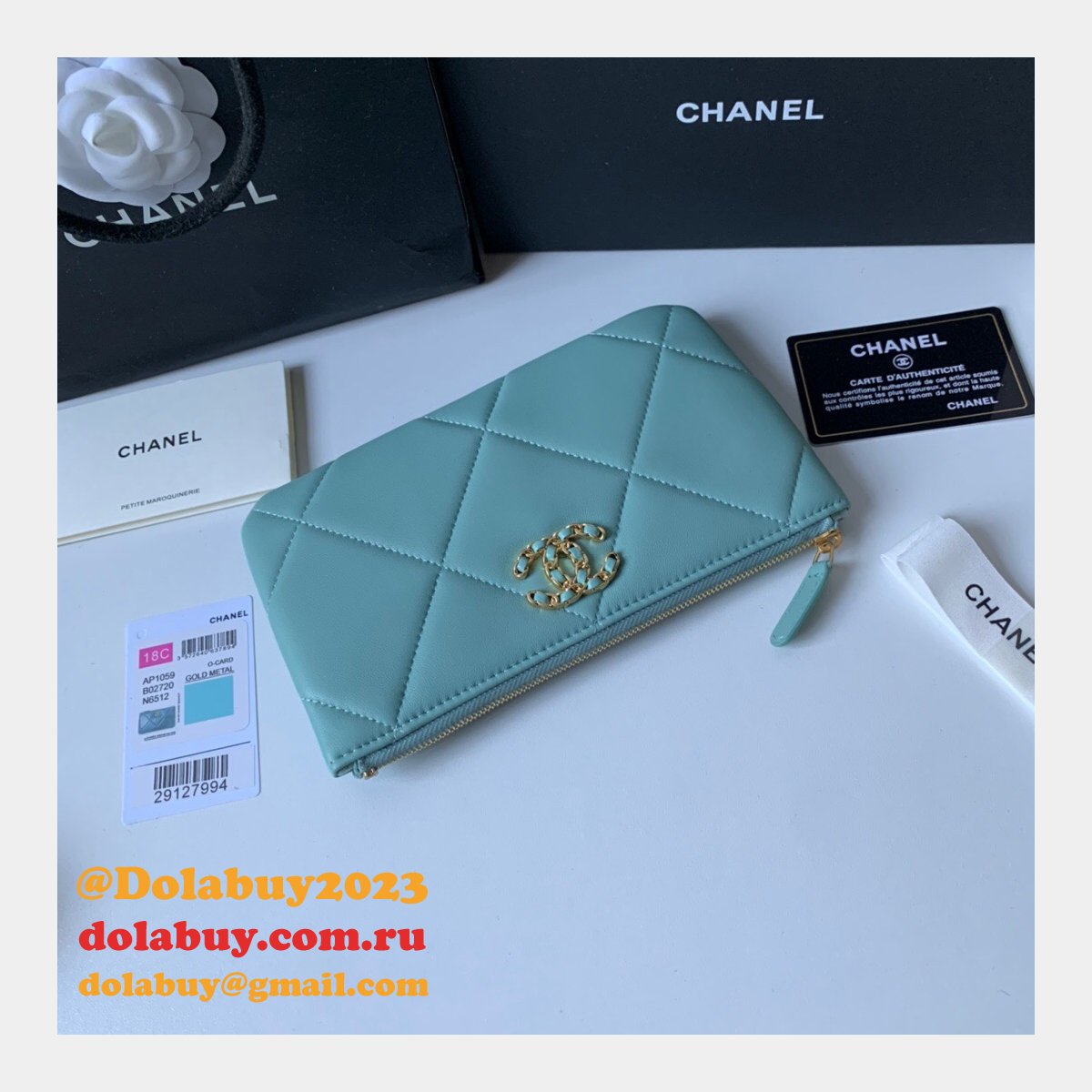 Hot Replica 19 Lambskin Small Pouch AP1059 Bag