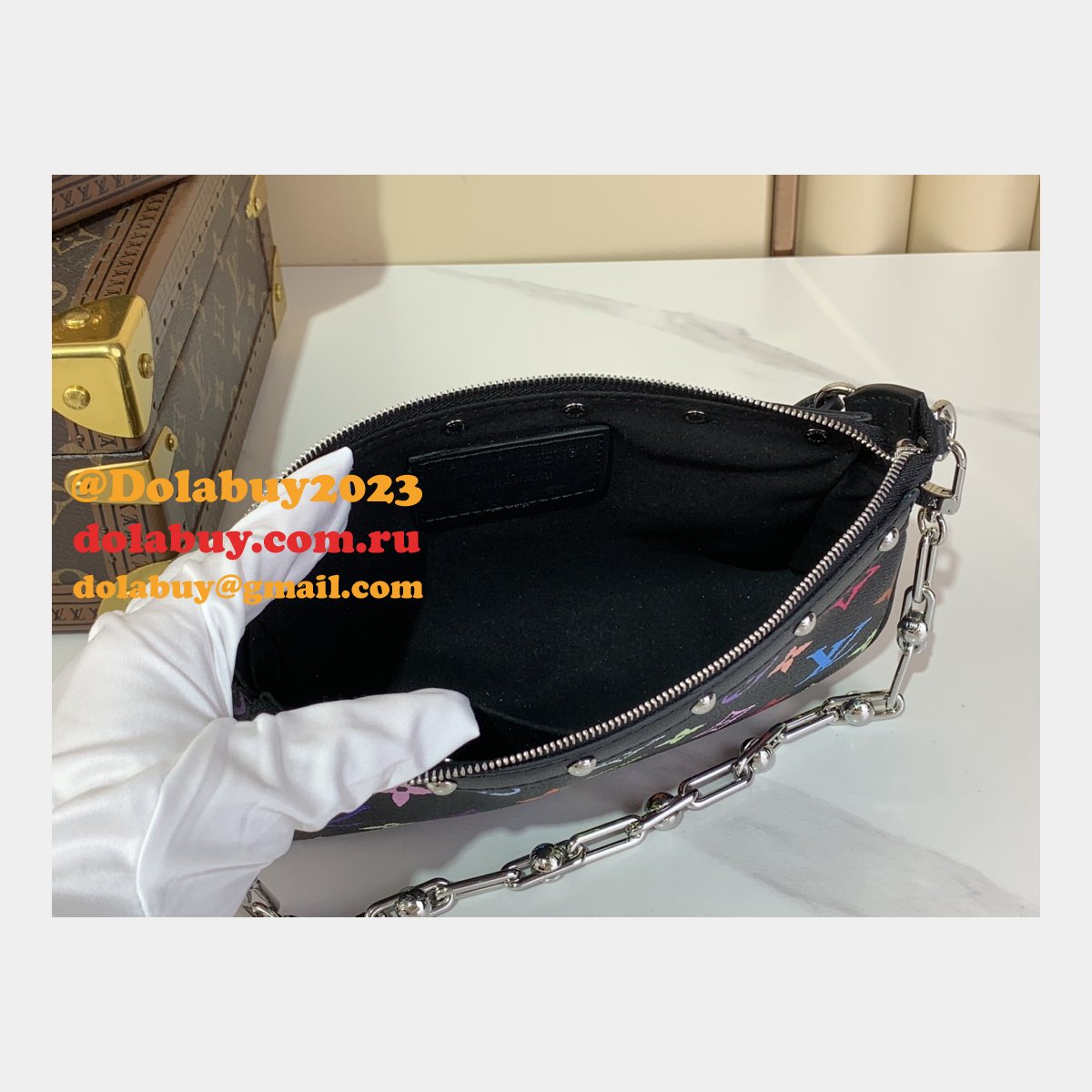 Louis Vuitton Replica LV x TM Pochette Accessoires M13663/M13404 Bag