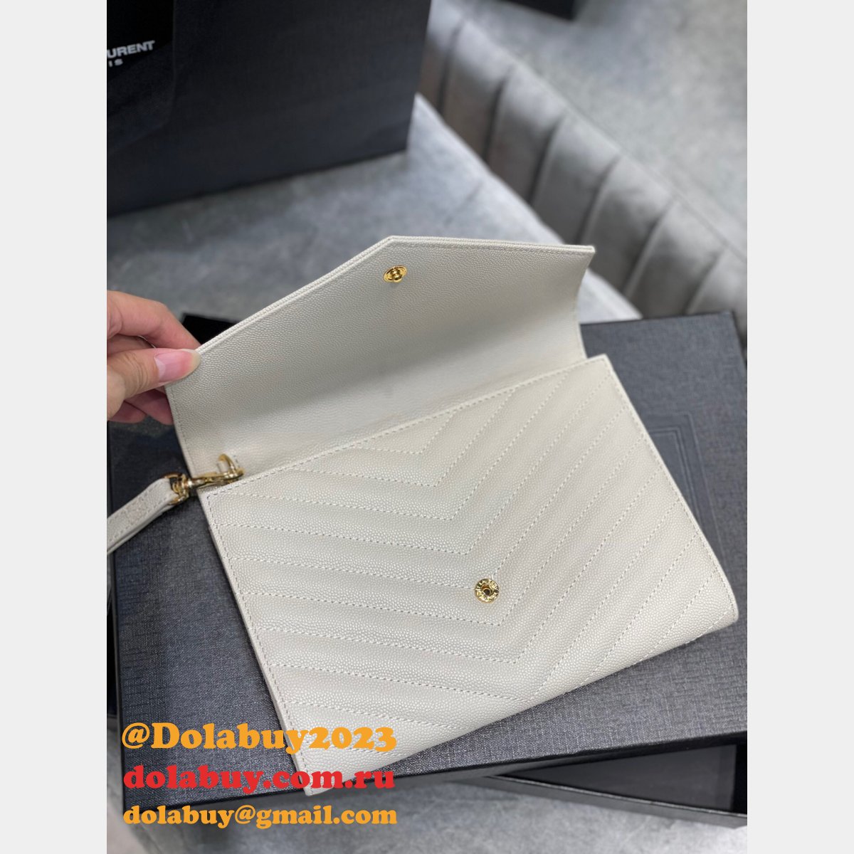 Buy Replica YSL Saint Laurent Monogram Clutch 617662 Quilted Grain