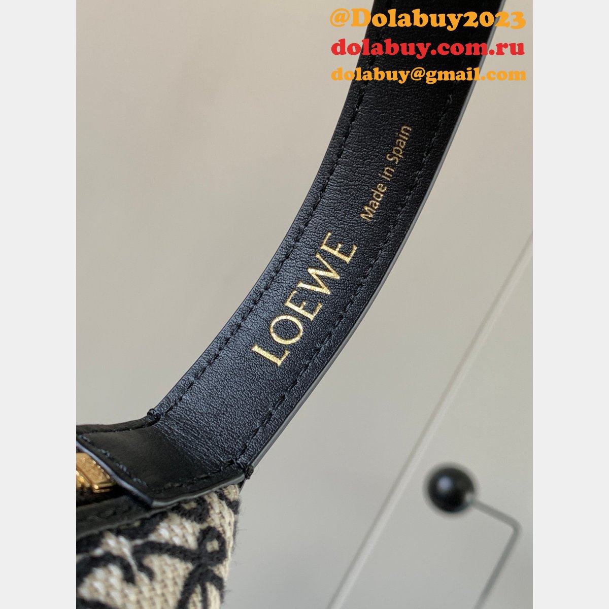 Top Quality LOEWE Cubi Anagram leather-trimmed tote 21cm/35cm