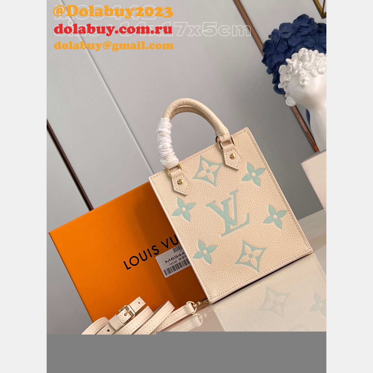 Wholesale Petit Sac Plat Louis Vuitton M69442 Designer Fake Bag