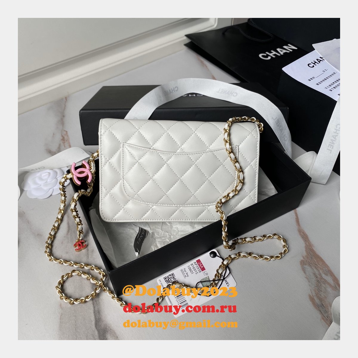 Inspired Ap3938 Replicas Wallet On Chain Shoulder Bags