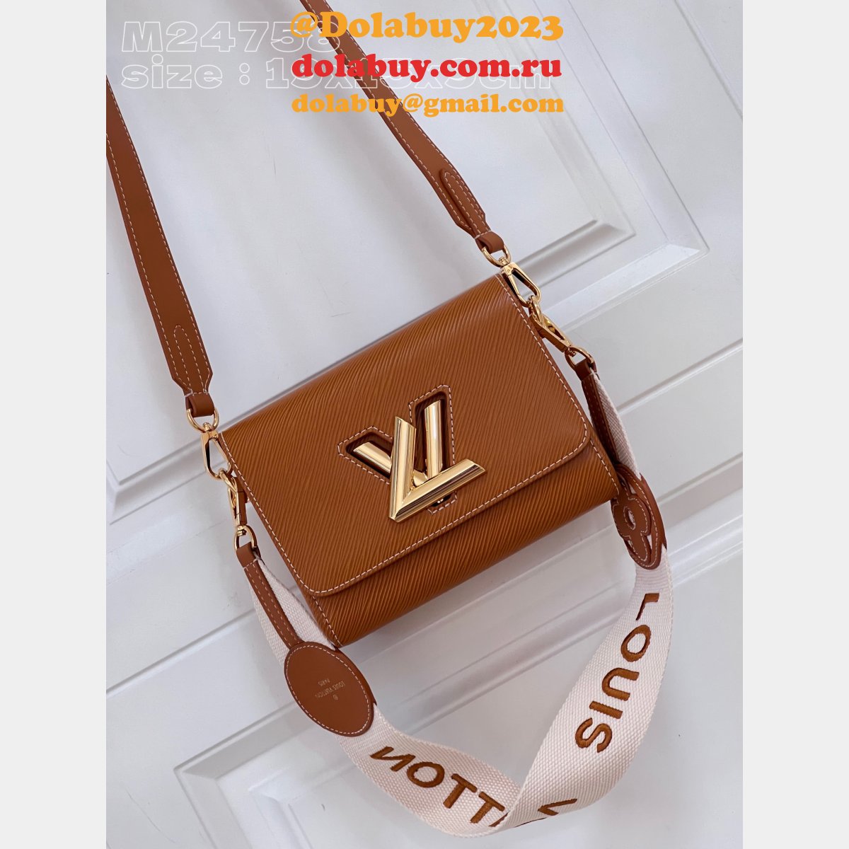Twist PM Epi 1:1 Mirror Copy M24758 Louis Vuitton Fake Bag