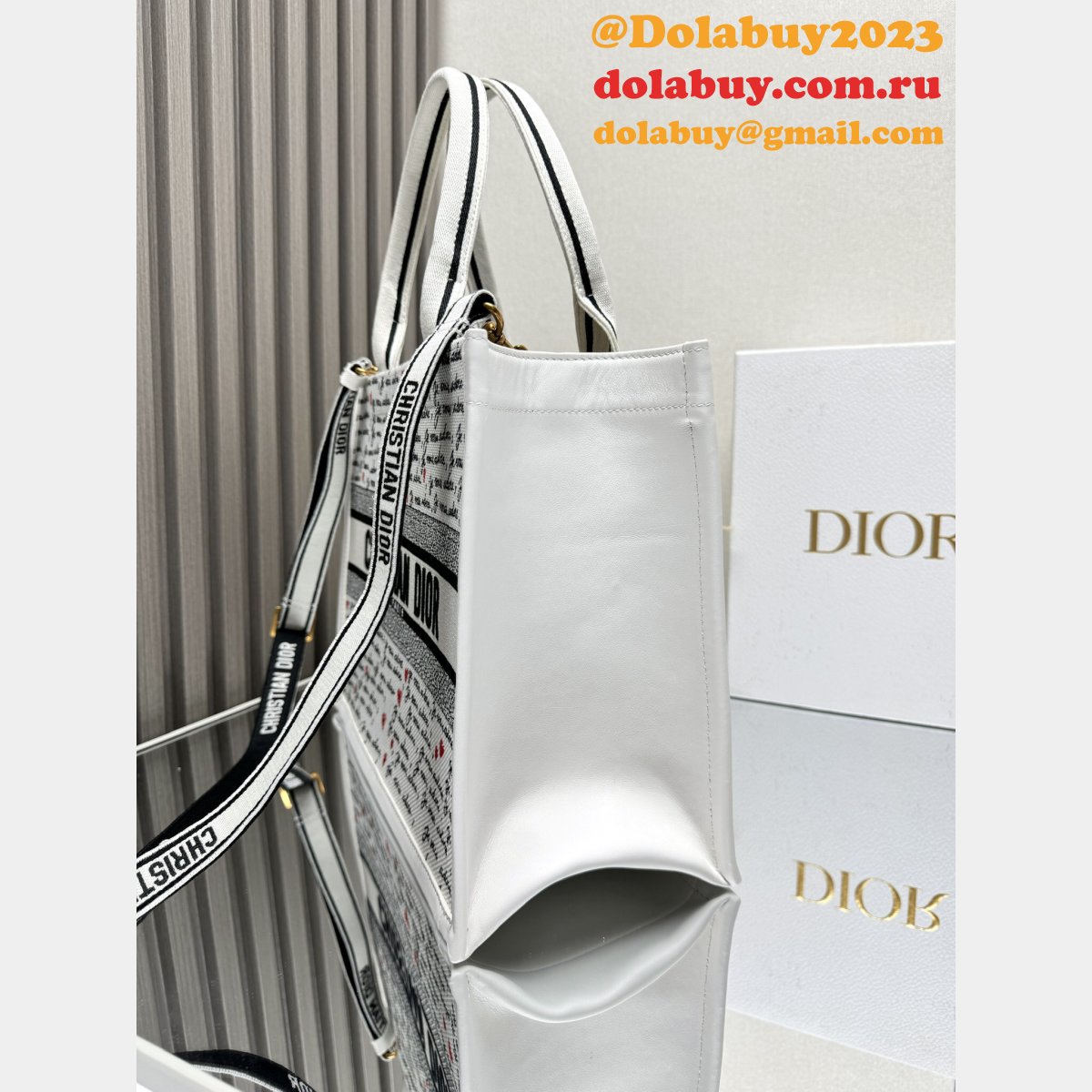 Top Quality DIOR love book Tote handbag
