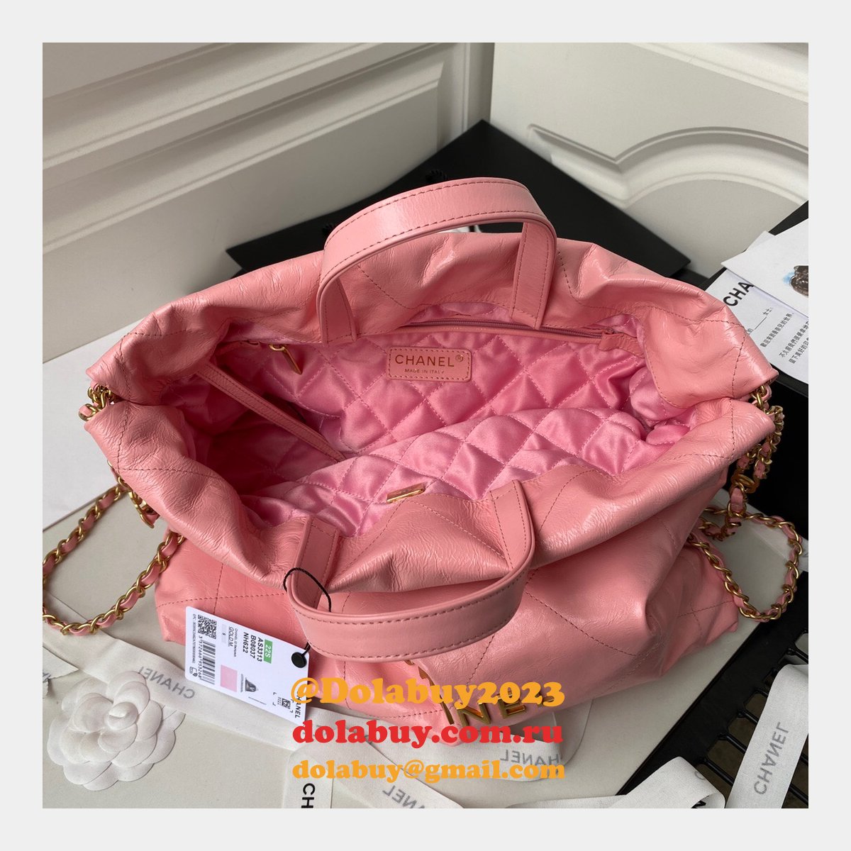 Designer 22 Replica Backpack Shiny Calfskin AS3313 Gold-Tone Metal