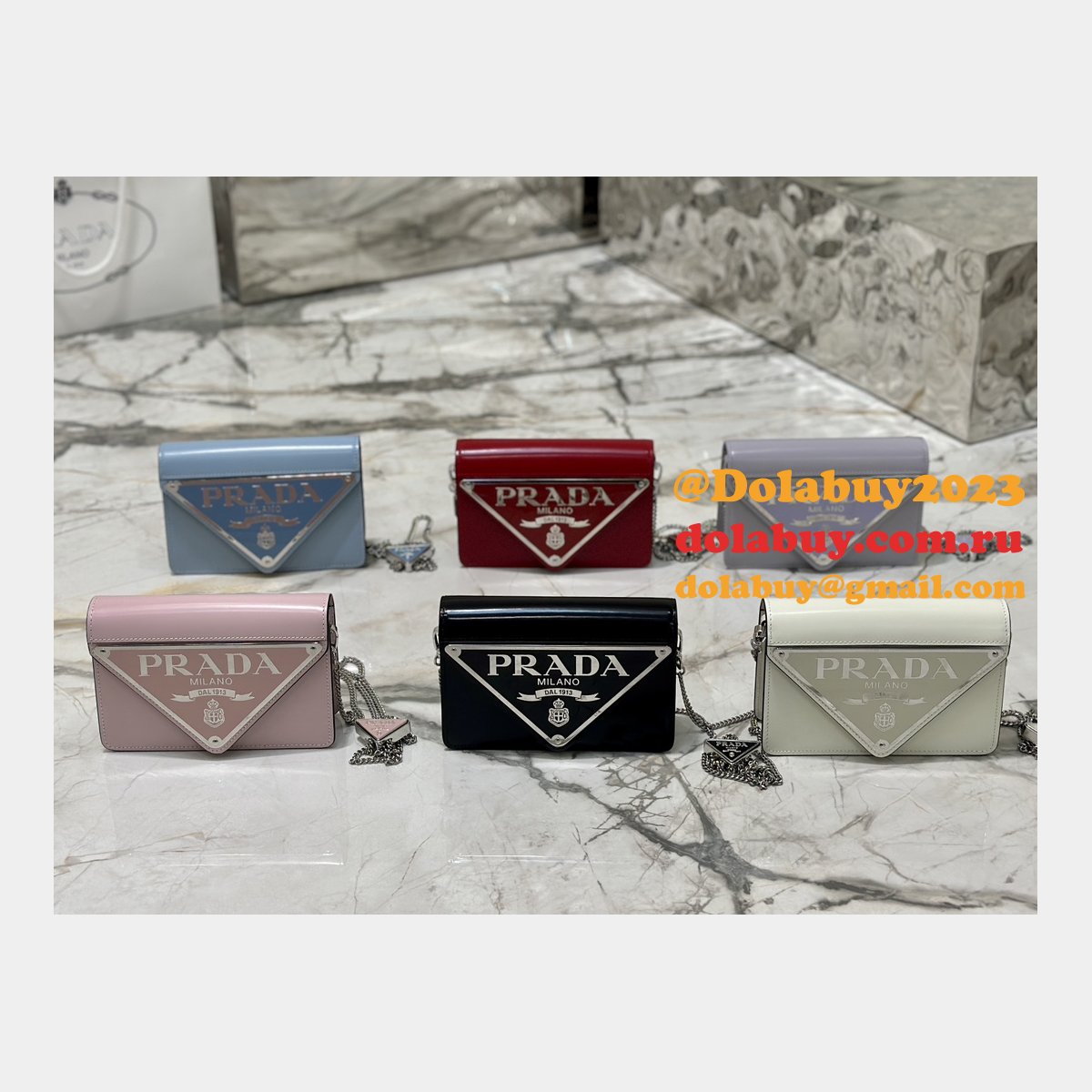 Affordable Luxury Prada Replica Mario Raffia Triangle 1BH189 Bag
