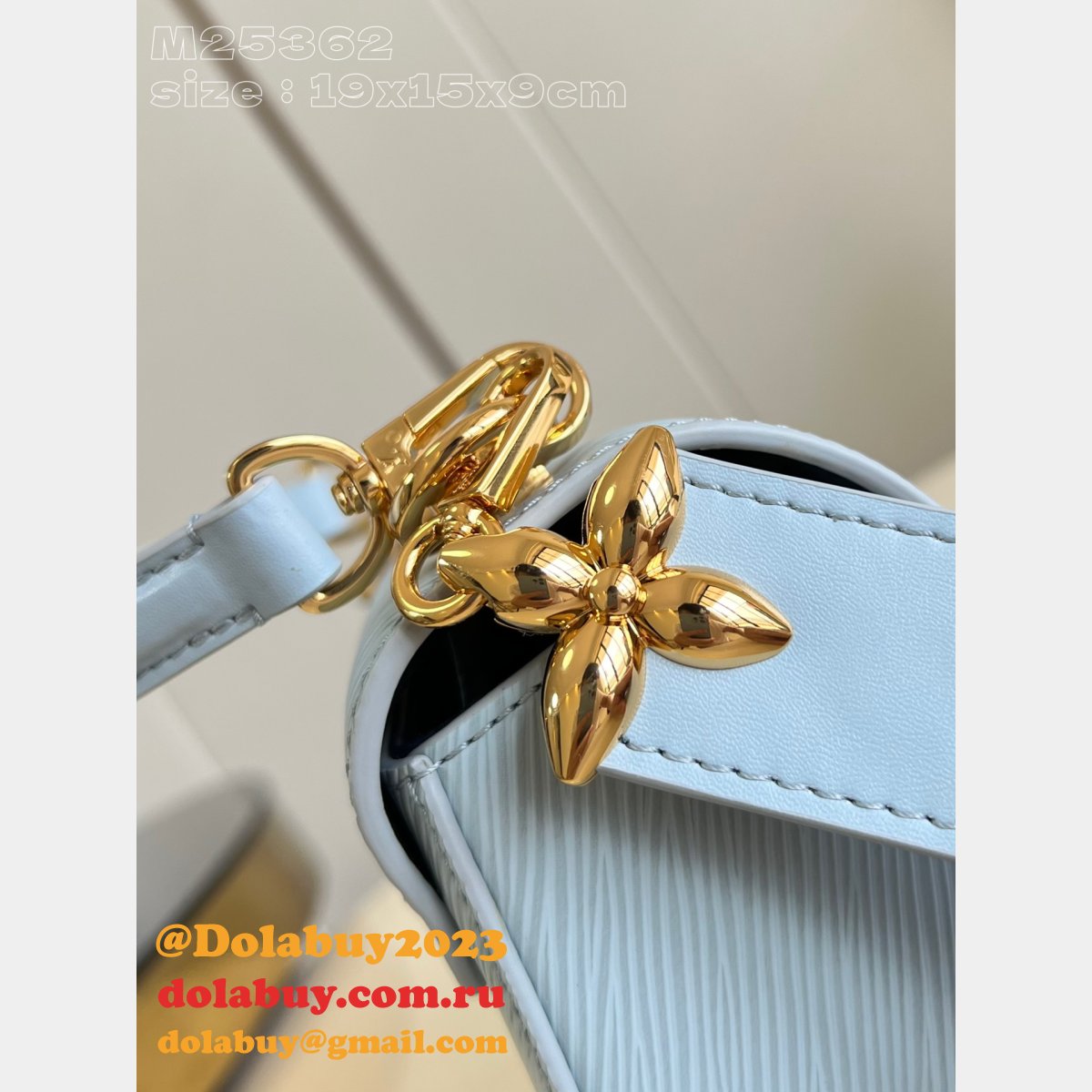 Twist Louis Vuitton Epi 7 Star Copy M25360/M25362 Shoulder Bag